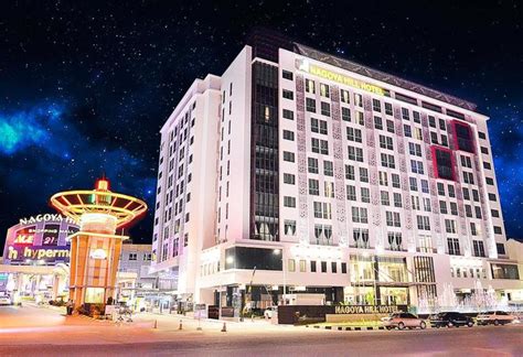 Nagoya Hill Hotel Batam in Batam Island .